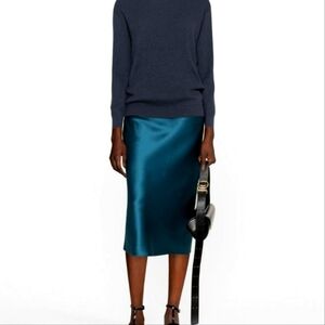 Aritzia Babaton satin midi skirt